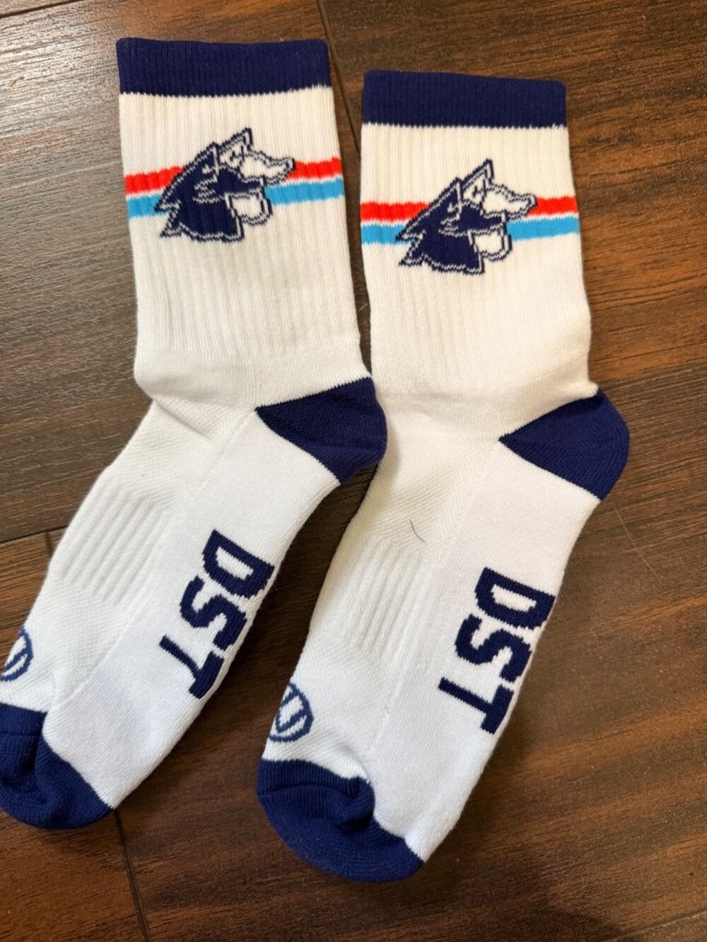 Team DST Socks 2026 New White with Blue Wolves
